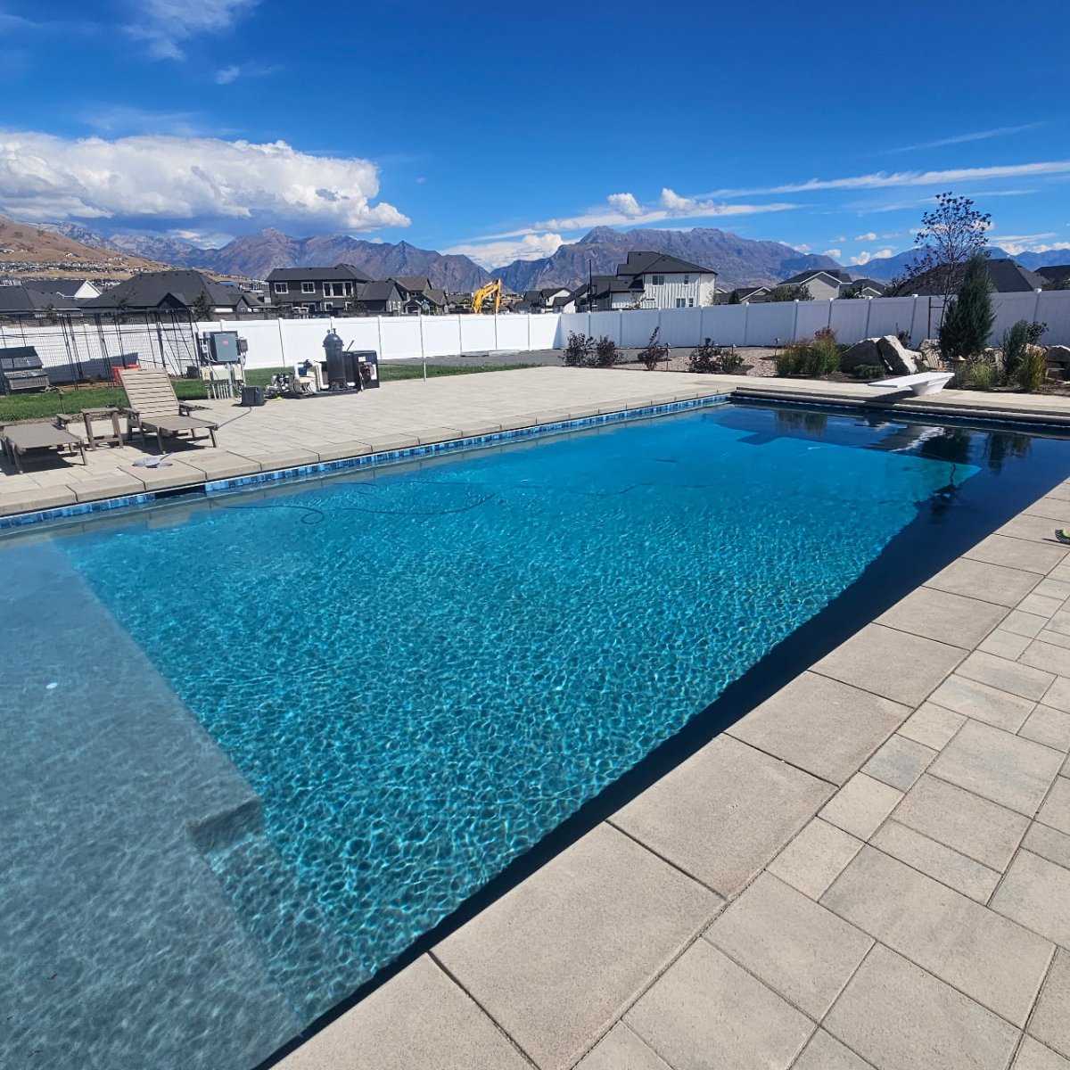 Custom pool and spa installation